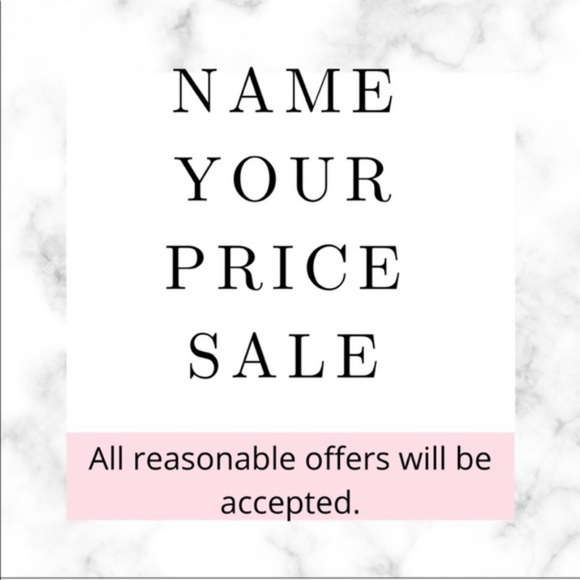 πHelp Me Closeout My Closet - Picture 3 of 5